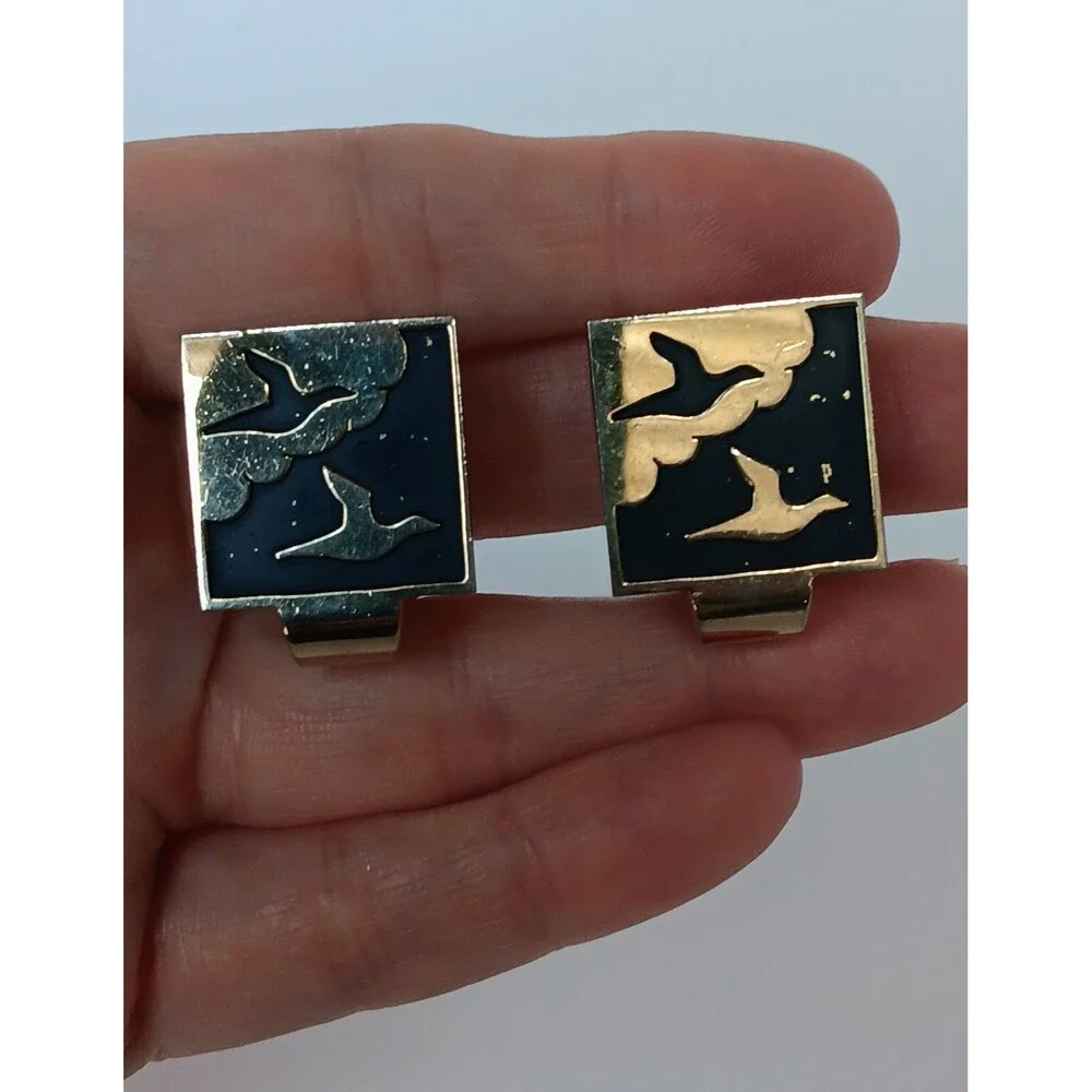 Vintage Solvar Goldtone & Black Enamel Duck Cufflinks for Non-French Cuff Shirt